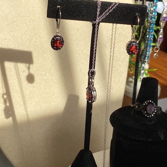 🌸 VEMELHO GARNET AND BLACK SPINEL COMPLETE SET 🌸 SIZE 8 RING 🌸 - Picture 12 of 16